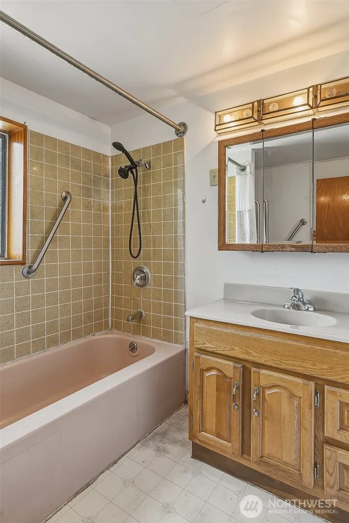 3823 214th Street SW Brier WA 98036