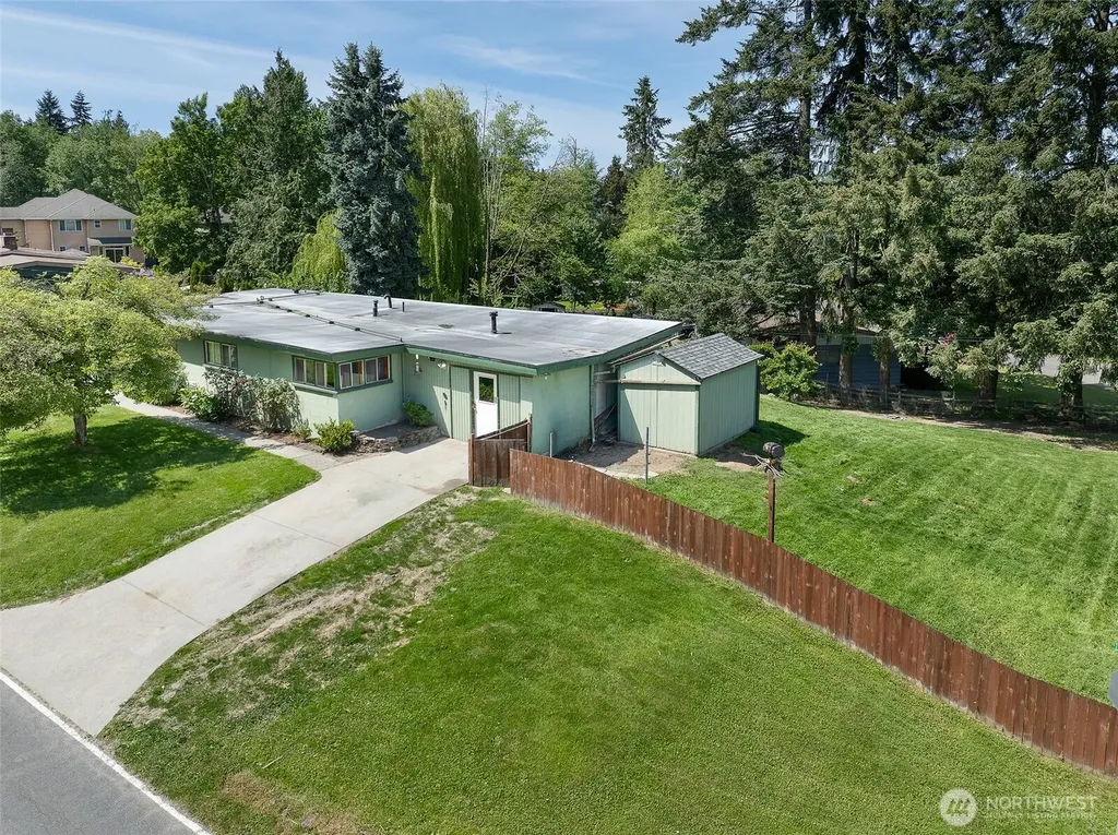 3823 214th Street SW Brier WA 98036
