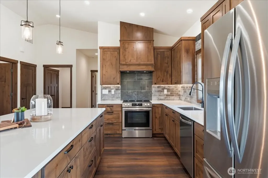 110 Slide View Lane Manson WA 98831