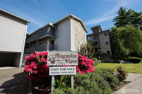2562 Thorndyke Avenue W Seattle WA 98199