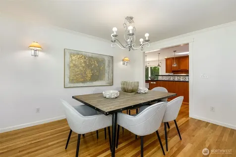 4434 137th Avenue NE Bellevue WA 98005