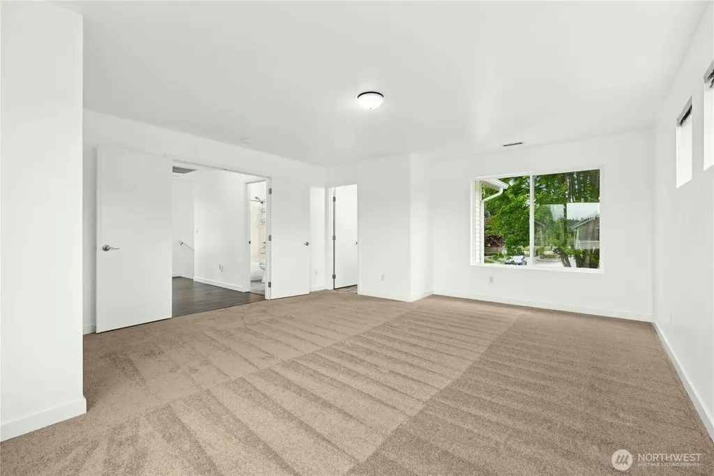 9424 187th Street Ct E Puyallup WA 98375