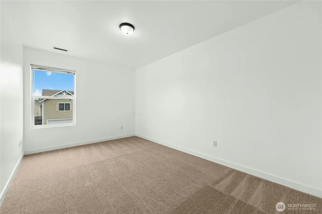 9424 187th Street Ct E Puyallup WA 98375