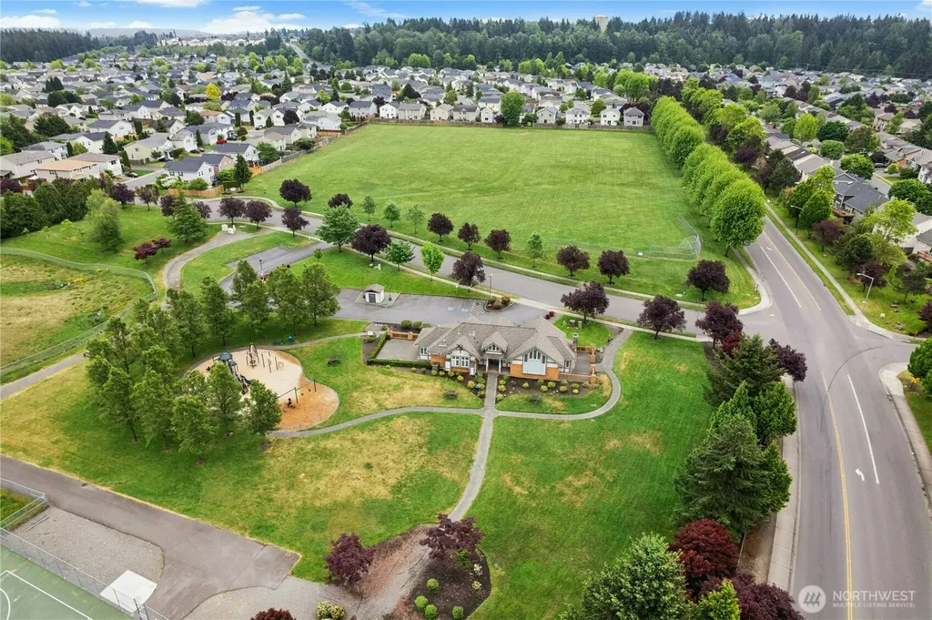 9424 187th Street Ct E Puyallup WA 98375
