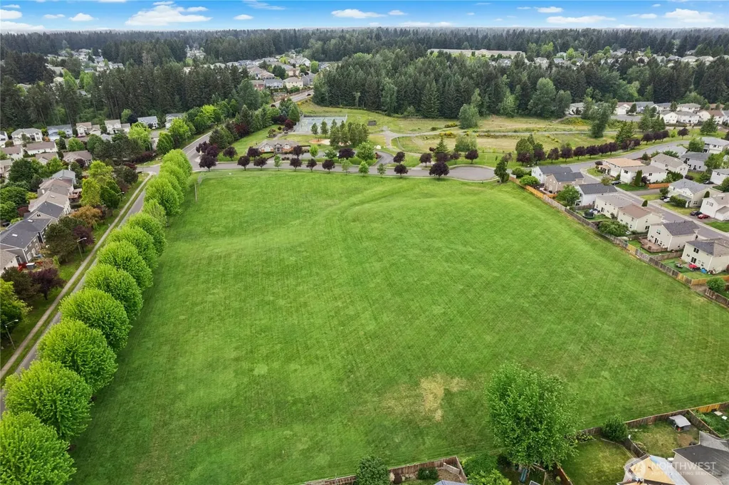 9424 187th Street Ct E Puyallup WA 98375