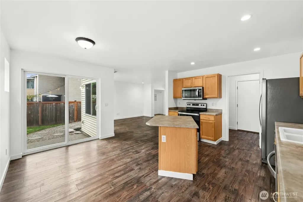 9424 187th Street Ct E Puyallup WA 98375