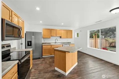 9424 187th Street Ct E Puyallup WA 98375