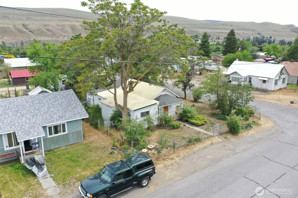 741 5th Avenue S Okanogan WA 98840