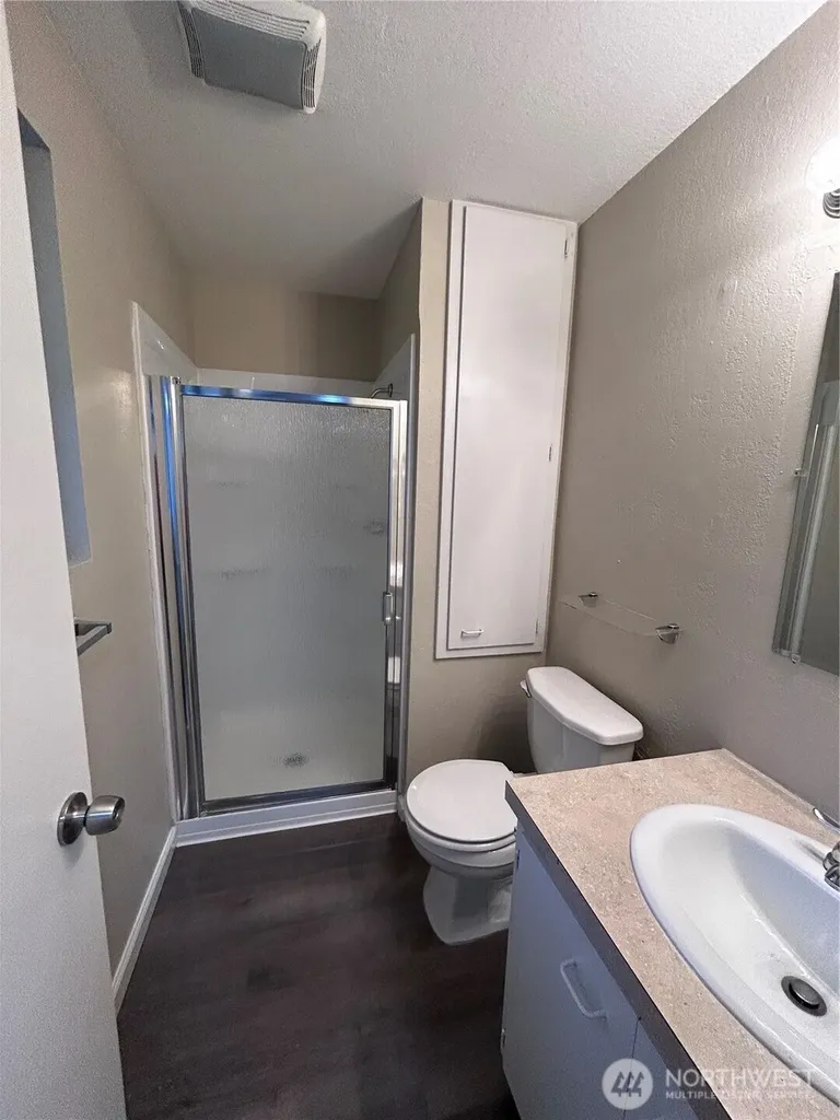 9139 NE 142nd Way Kirkland WA 98034