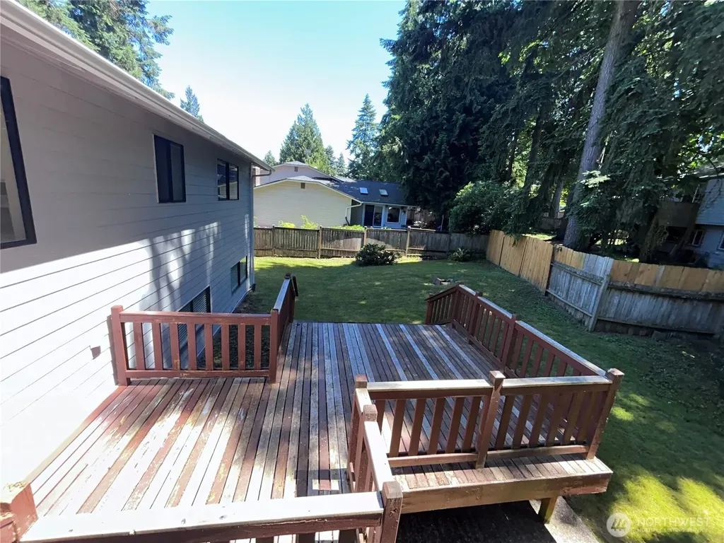 9139 NE 142nd Way Kirkland WA 98034