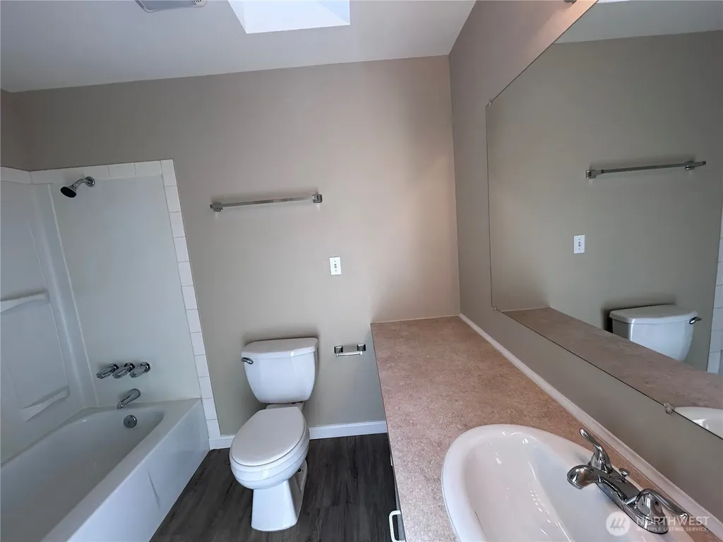 9139 NE 142nd Way Kirkland WA 98034