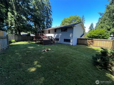 9139 NE 142nd Way Kirkland WA 98034