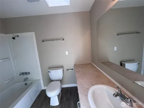 9139 NE 142nd Way Kirkland WA 98034