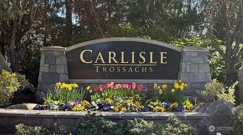 914 272nd Place SE Sammamish WA 98075
