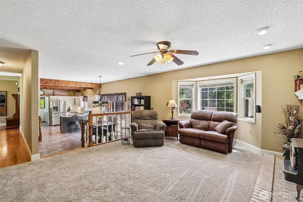 24519 NE 53rd Street Vancouver WA 98682