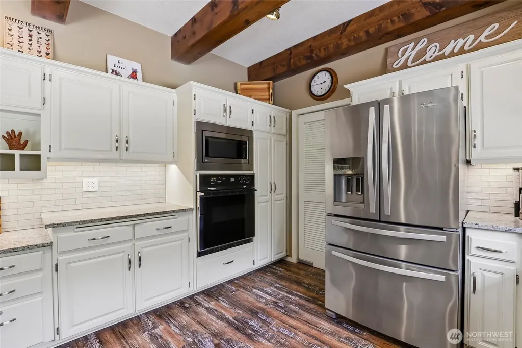 24519 NE 53rd Street Vancouver WA 98682