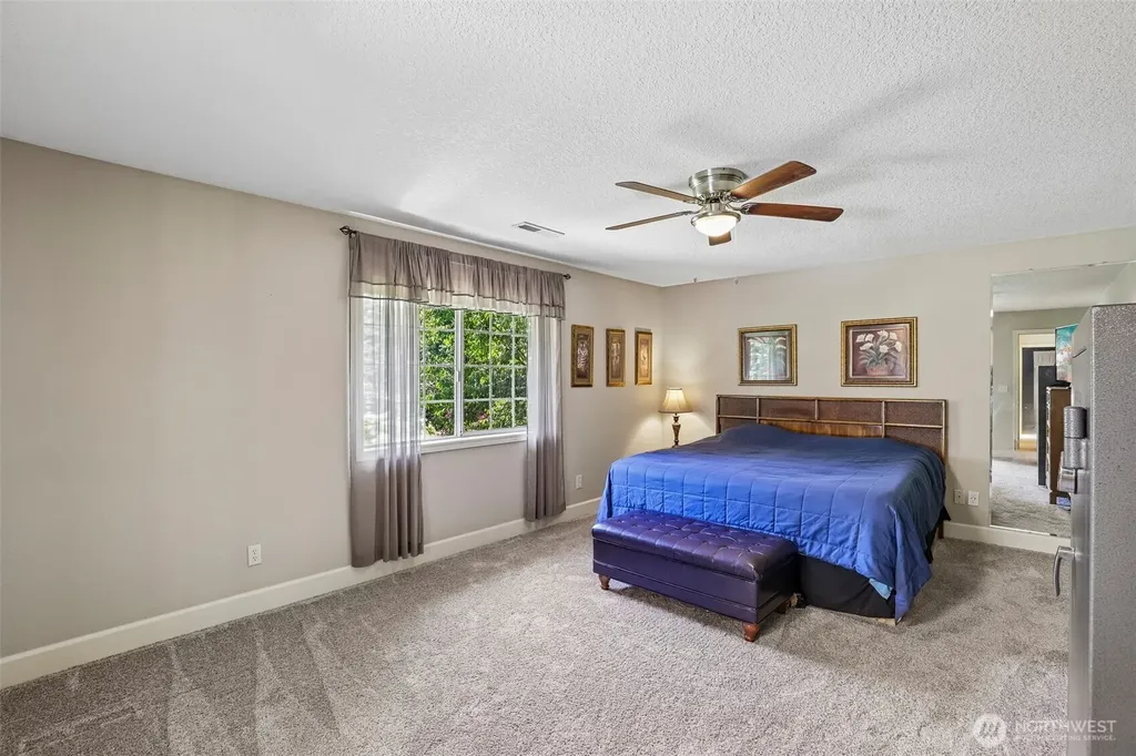24519 NE 53rd Street Vancouver WA 98682