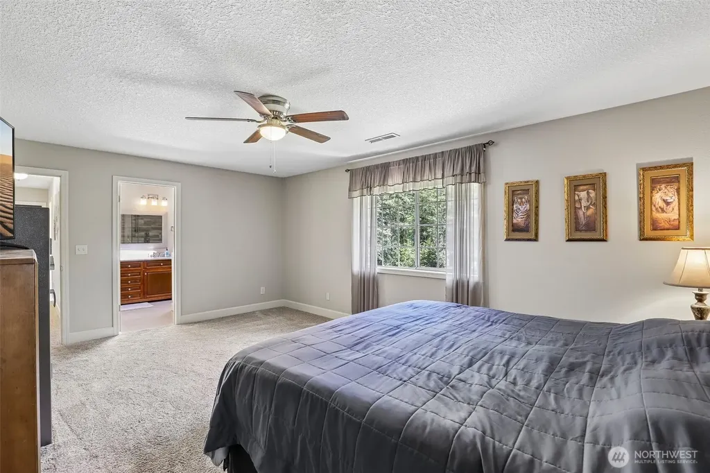 24519 NE 53rd Street Vancouver WA 98682