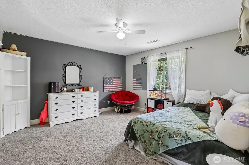 24519 NE 53rd Street Vancouver WA 98682