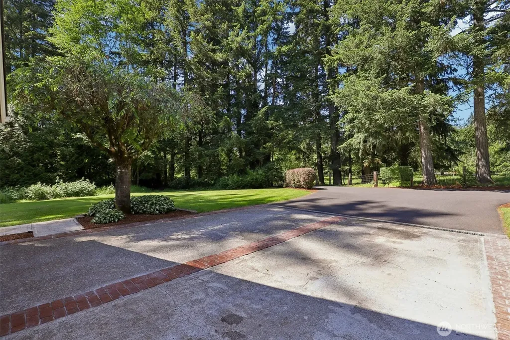 24519 NE 53rd Street Vancouver WA 98682
