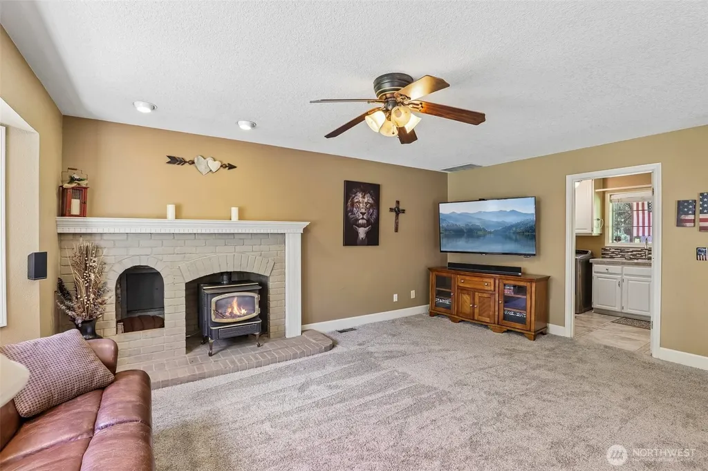 24519 NE 53rd Street Vancouver WA 98682
