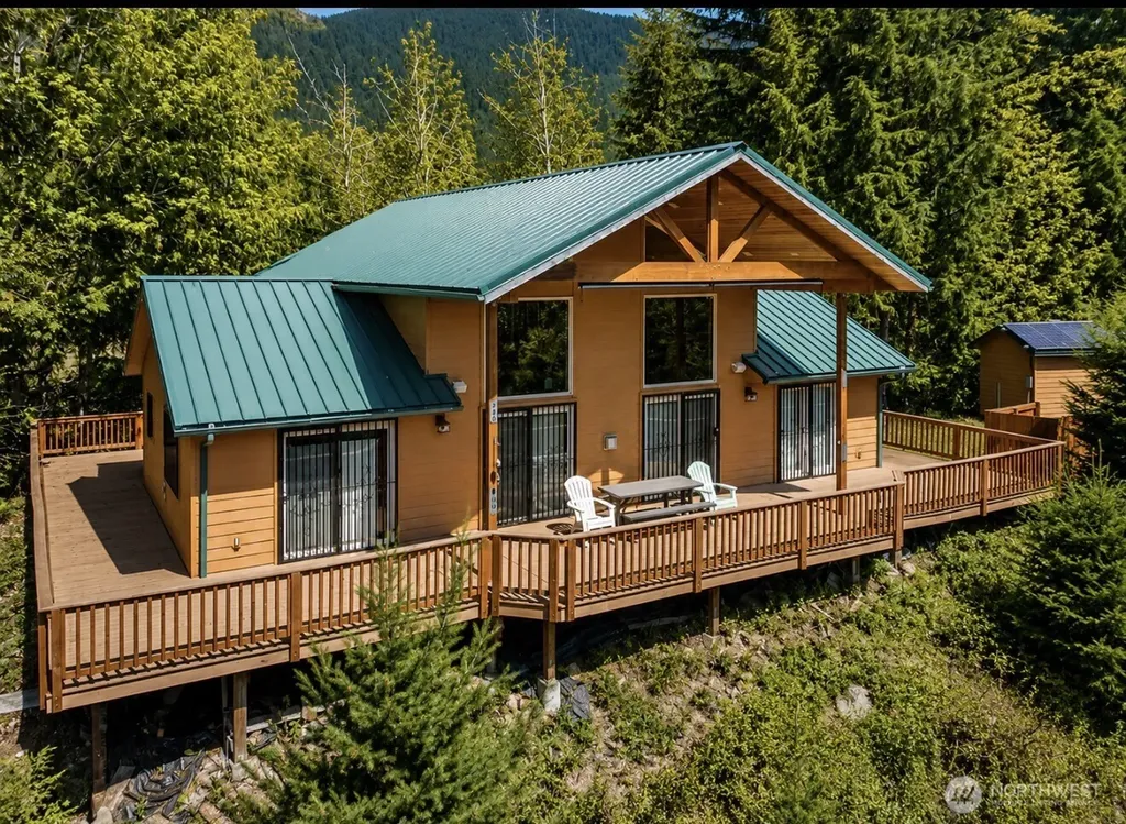 0 Boyd Road White Pass WA 98937