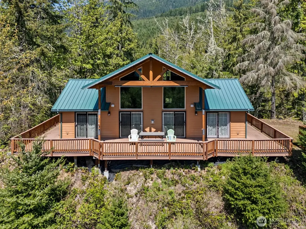 0 Boyd Road White Pass WA 98937