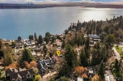 520 36th Avenue E Seattle WA 98112