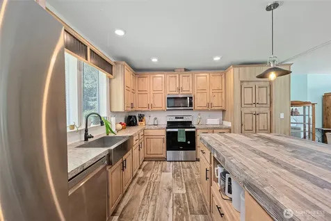 131 Marquee Lane Elma WA 98541