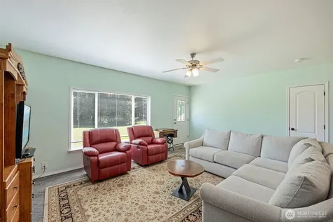 131 Marquee Lane Elma WA 98541