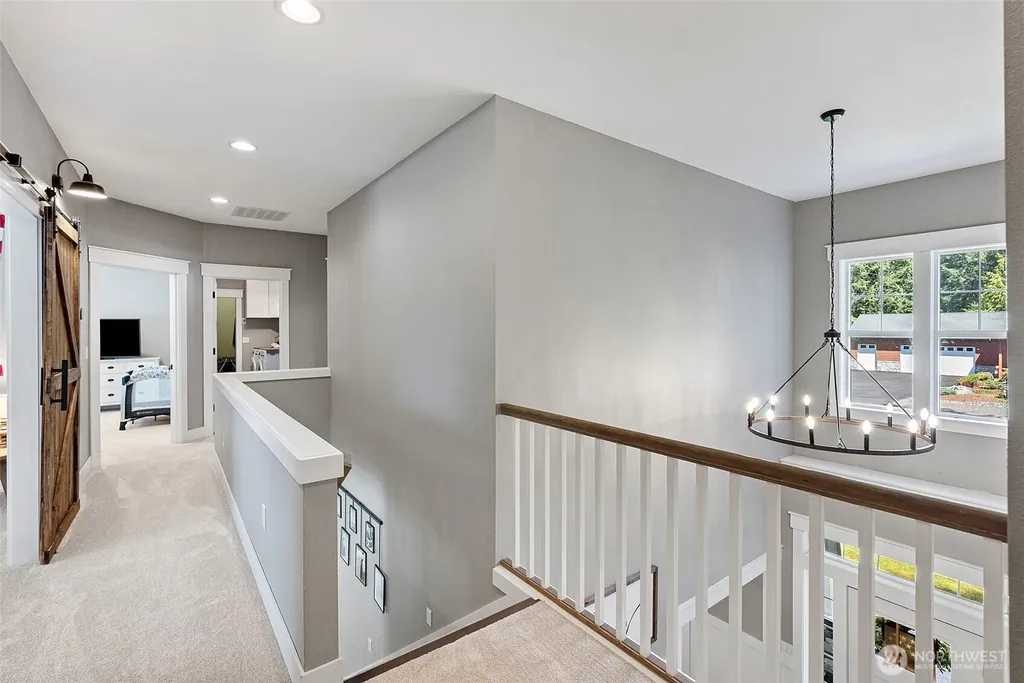 191 E Sterling Drive Allyn WA 98524