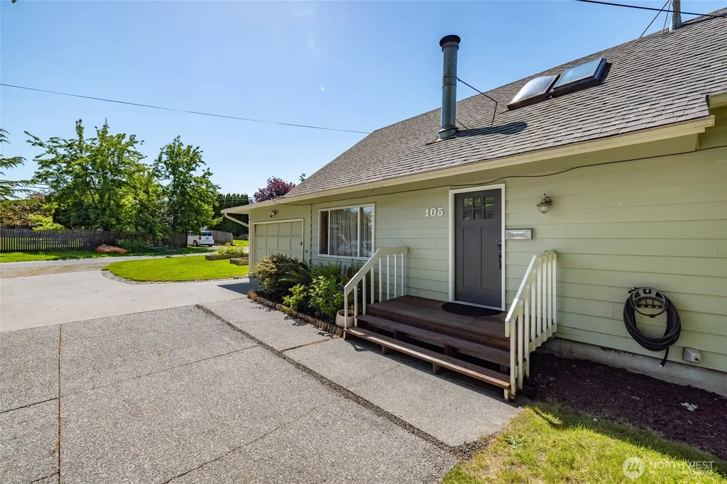 105 S 7th Street Mount Vernon WA 98274