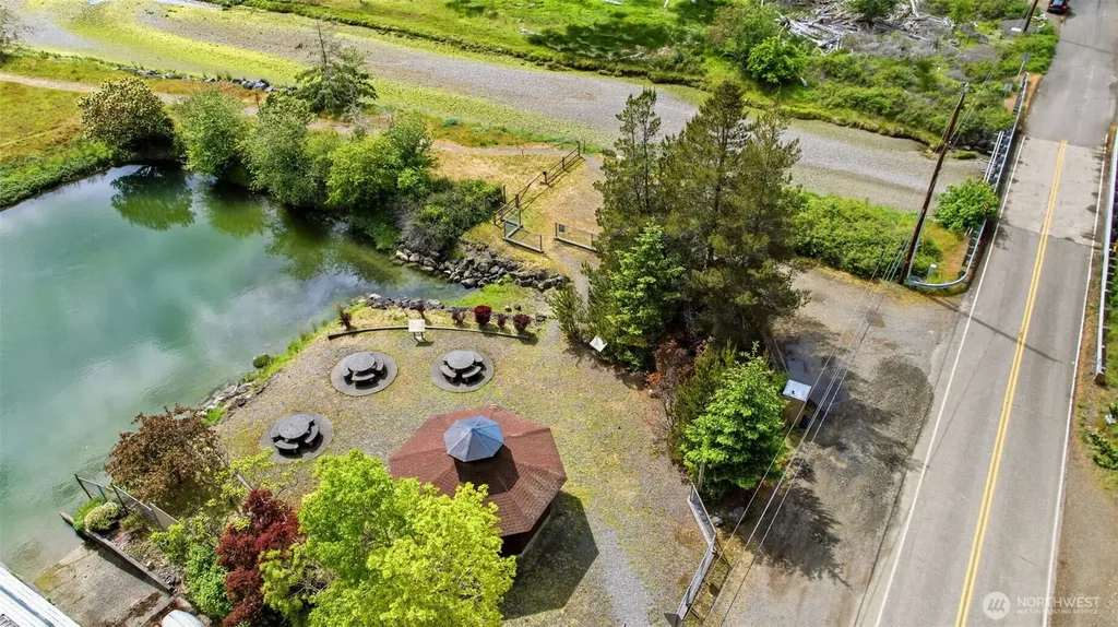 241 NE Rendsland Creek Road Tahuya WA 98588