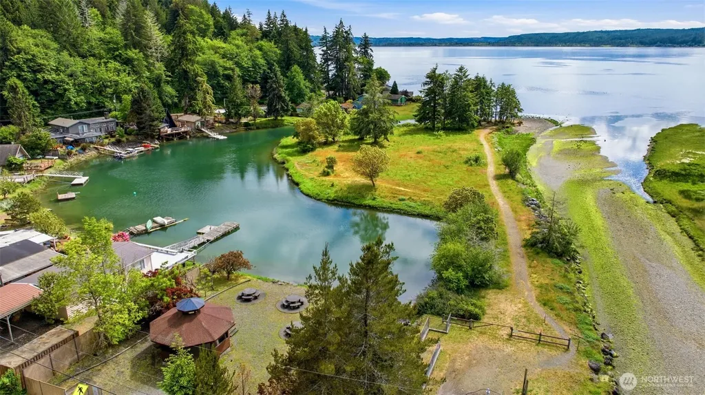 241 NE Rendsland Creek Road Tahuya WA 98588