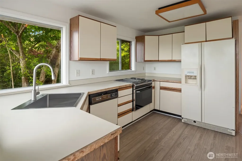5235 S Graham Street Seattle WA 98118