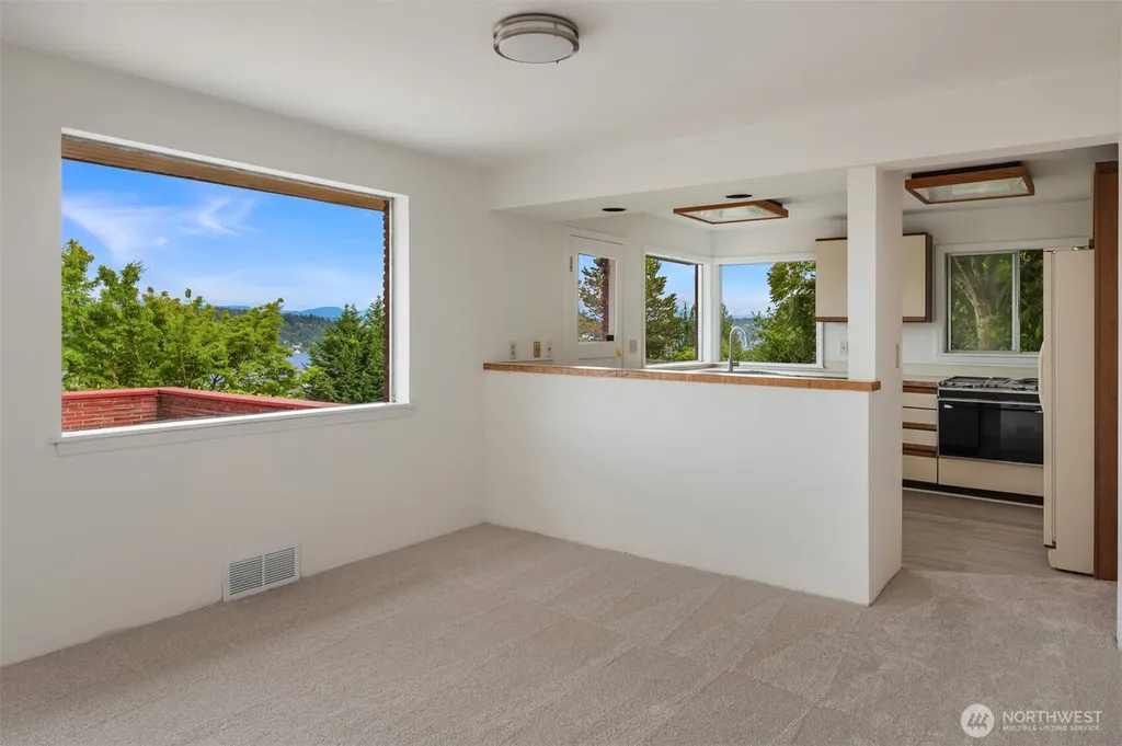 5235 S Graham Street Seattle WA 98118