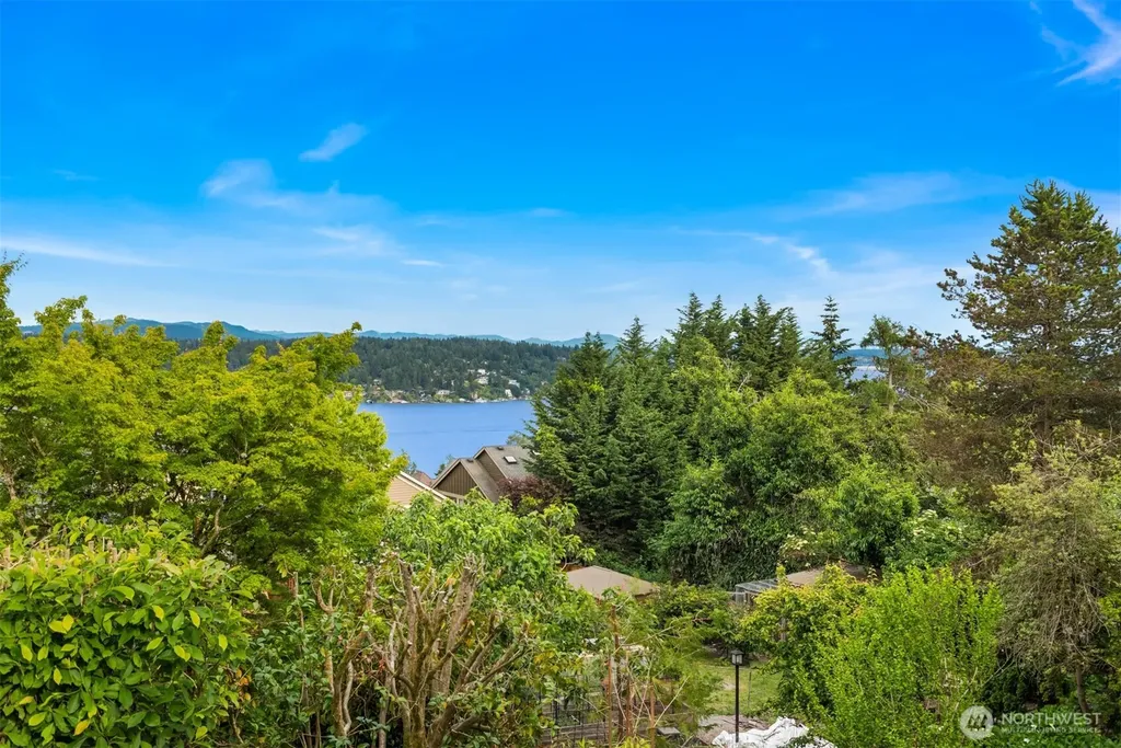 5235 S Graham Street Seattle WA 98118