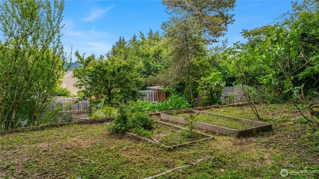 5235 S Graham Street Seattle WA 98118