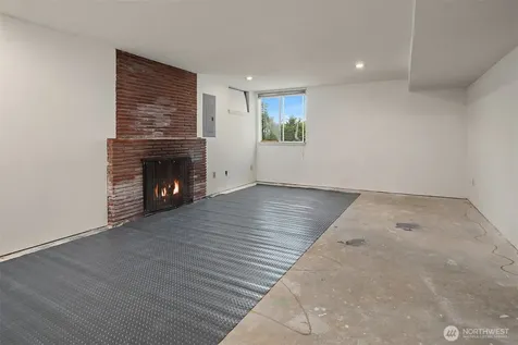 5235 S Graham Street Seattle WA 98118