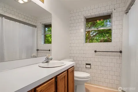 5235 S Graham Street Seattle WA 98118