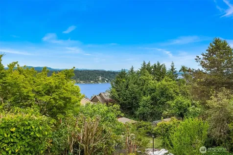 5235 S Graham Street Seattle WA 98118