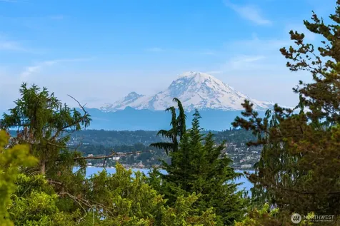 5235 S Graham Street Seattle WA 98118