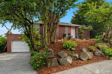 5235 S Graham Street Seattle WA 98118