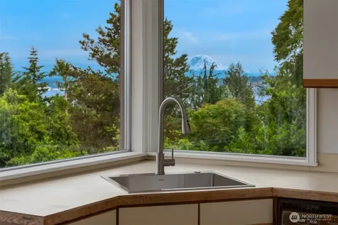 5235 S Graham Street Seattle WA 98118