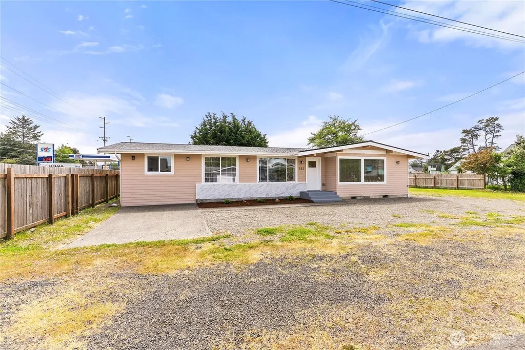 151 W Sprague Avenue Westport WA 98595