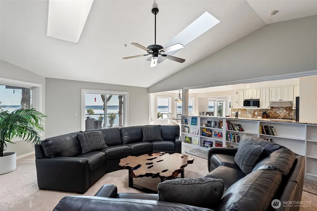 182 Bow Road Fox Island WA 98333