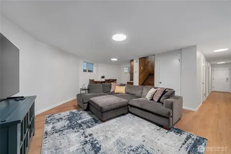 4654 N Vassault Street Tacoma WA 98407