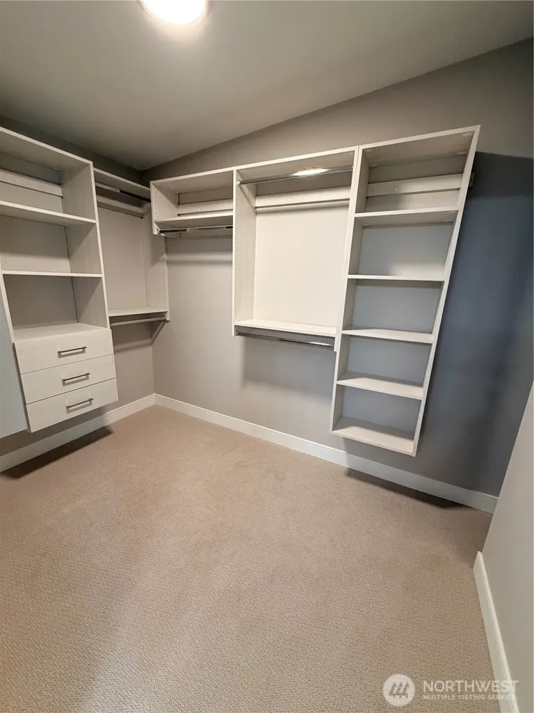 4305 NE 26 Place Renton WA 98059