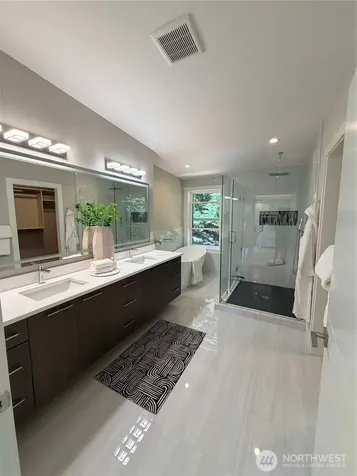 4305 NE 26 Place Renton WA 98059
