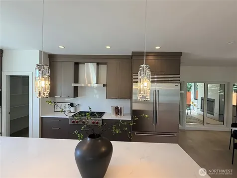 4305 NE 26 Place Renton WA 98059